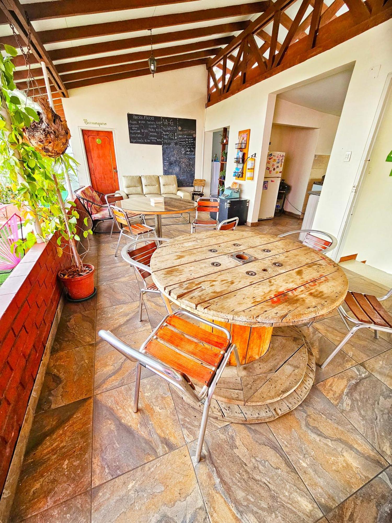 Roof Hostel Cali Exterior photo